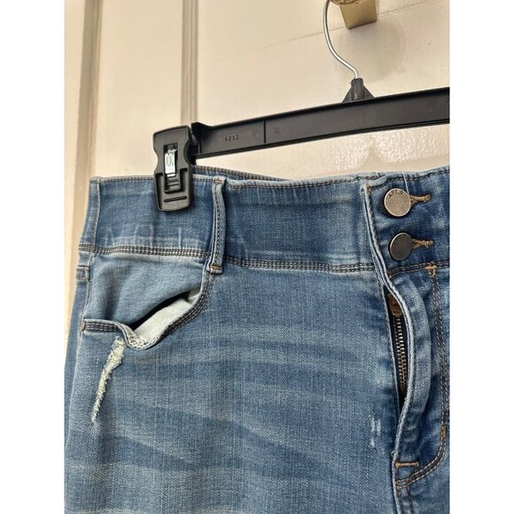 Apt 9 women’s size 16, dark blue jeans - Picture 5 of 9